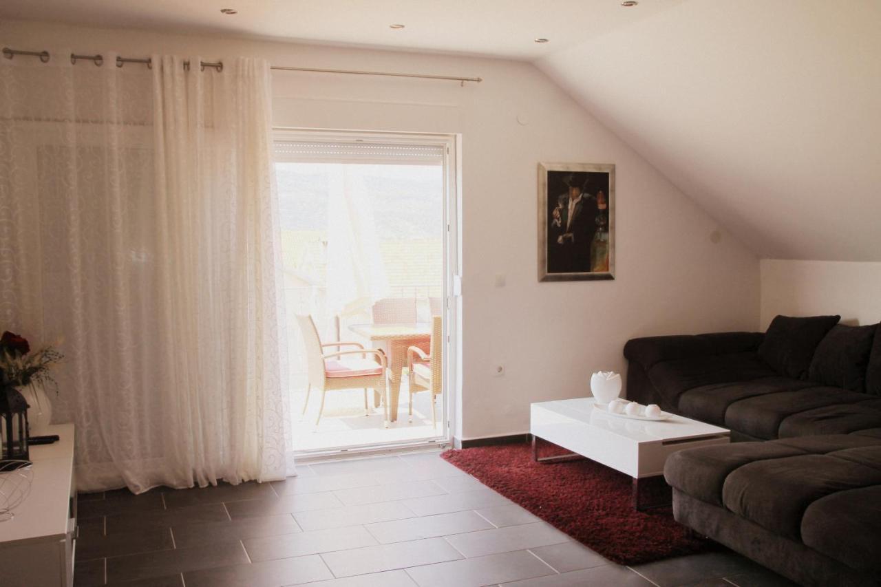 Villa Mirco Poljica  Eksteriør billede