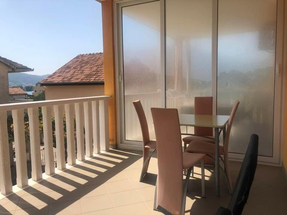 Villa Mirco Poljica  Eksteriør billede